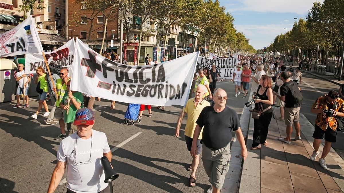 Manifestación en Barcelona contra el incivismo. Manifestación en Barcelona contra el incivismo.