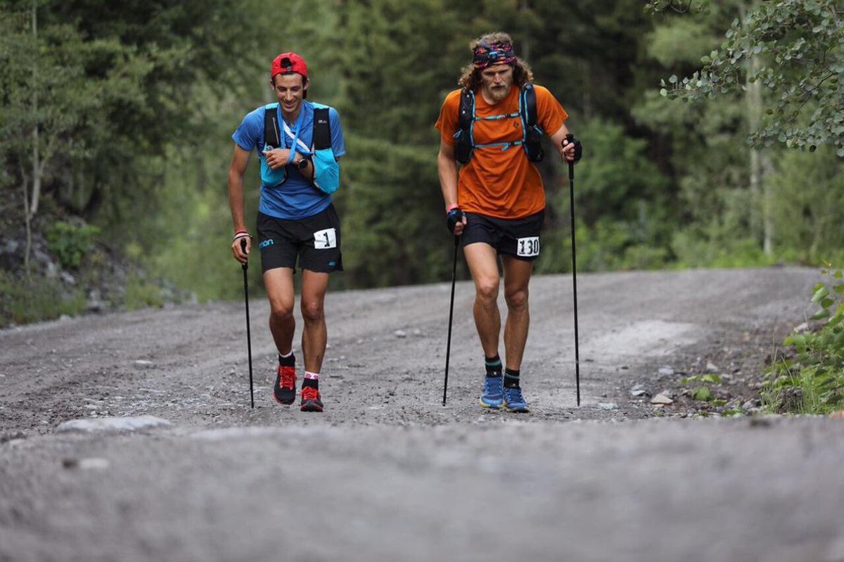 Kilian Jornet guanya el Hardrock malgrat córrer 140 quilòmetres amb l'espatlla dislocada Kilian Jornet guanya el Hardrock malgrat córrer 140 quilòmetres amb l'espatlla dislocada
