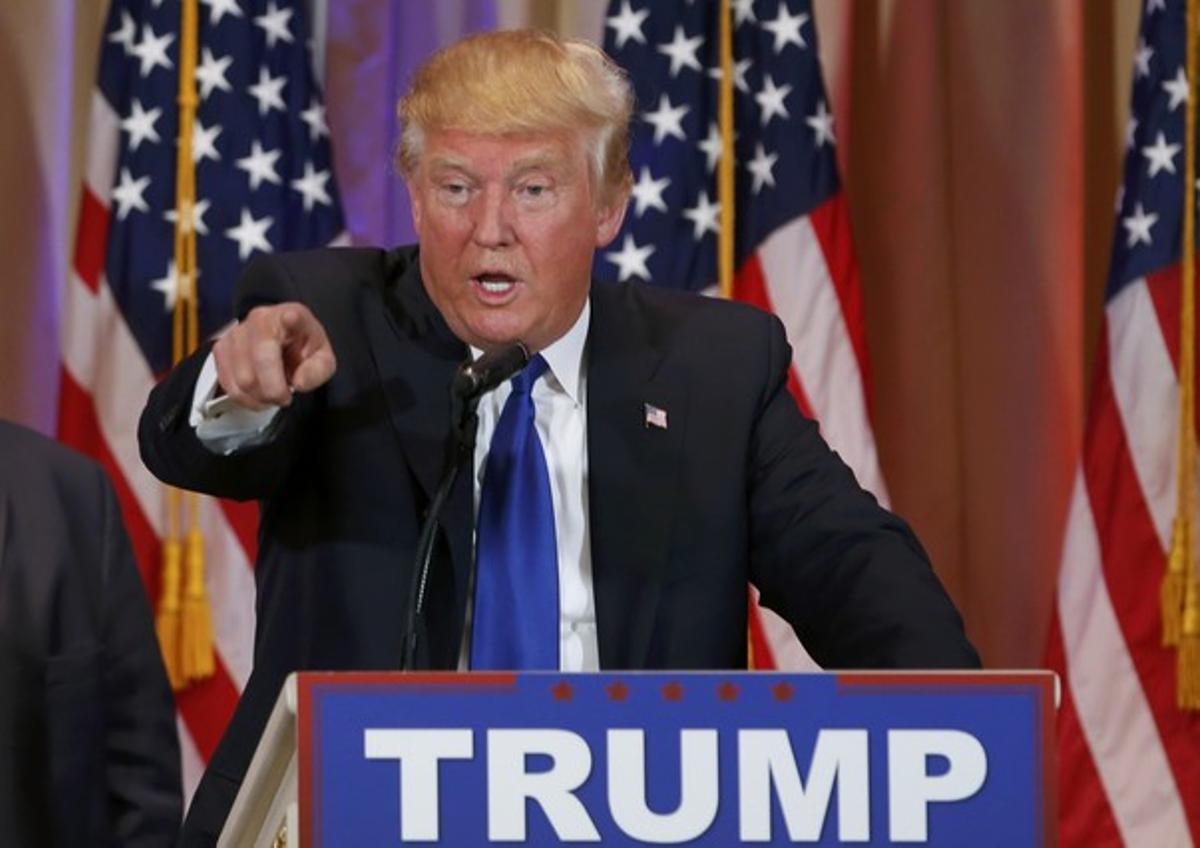  Donald Trump, durante una rueda de prensa en Palm Beach (Florida), tras conocerse los resultados del Supermartes.