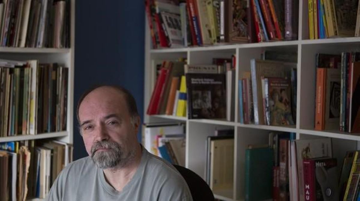 Antoni Guiral, en su estudio de Barcelona. Antoni Guiral, en su estudio de Barcelona.