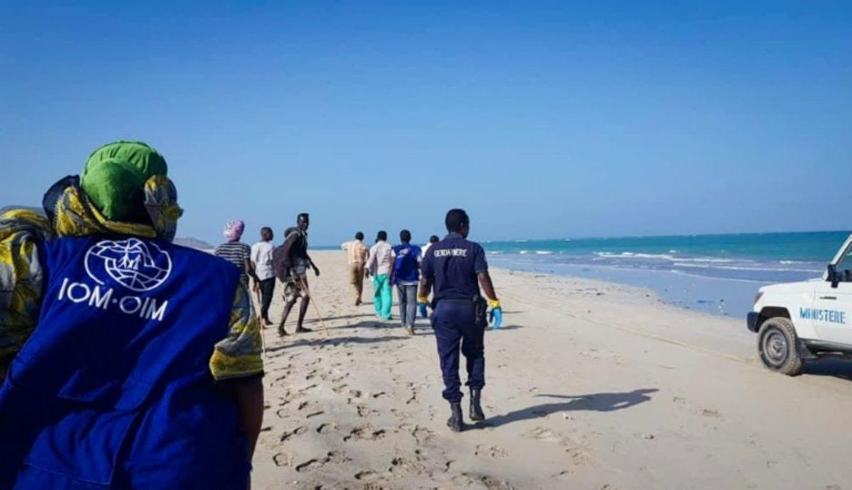 Búsqueda de sobrevivientes del naufragio de dos embarcaciones con migrantes en las costas de Godoria, Yibuti. Búsqueda de sobrevivientes del naufragio de dos embarcaciones con migrantes en las costas de Godoria, Yibuti.