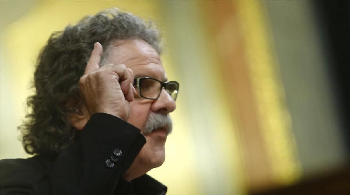 Joan Tardà, durante el debate de investidura de Mariano Rajoy, el pasado octubre. Joan Tardà, durante el debate de investidura de Mariano Rajoy, el pasado octubre.