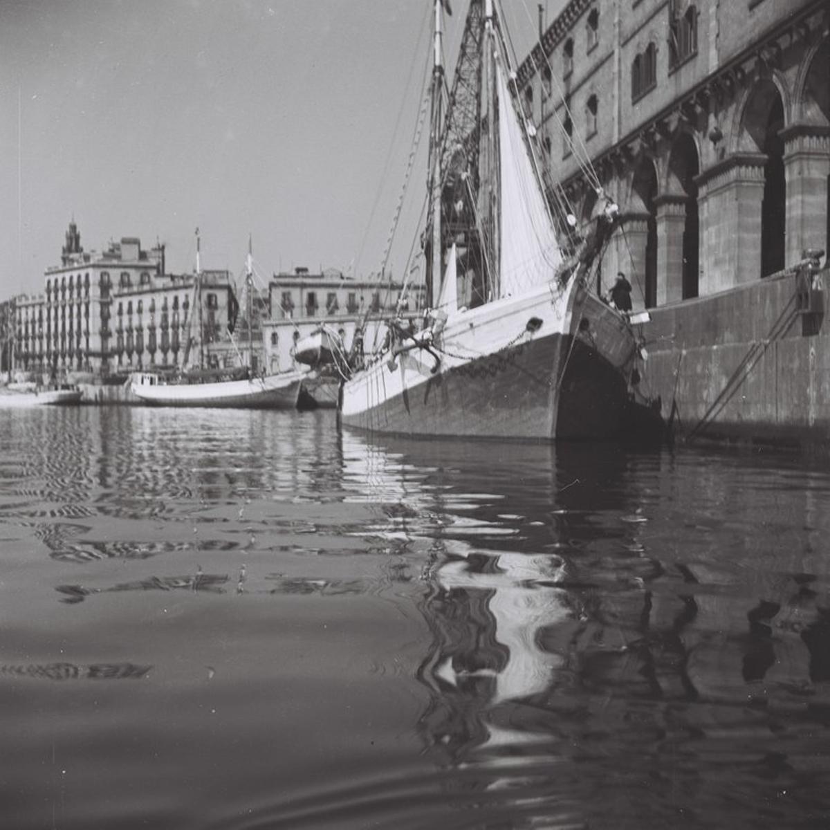 El puerto de Barcelona, en la posguerra