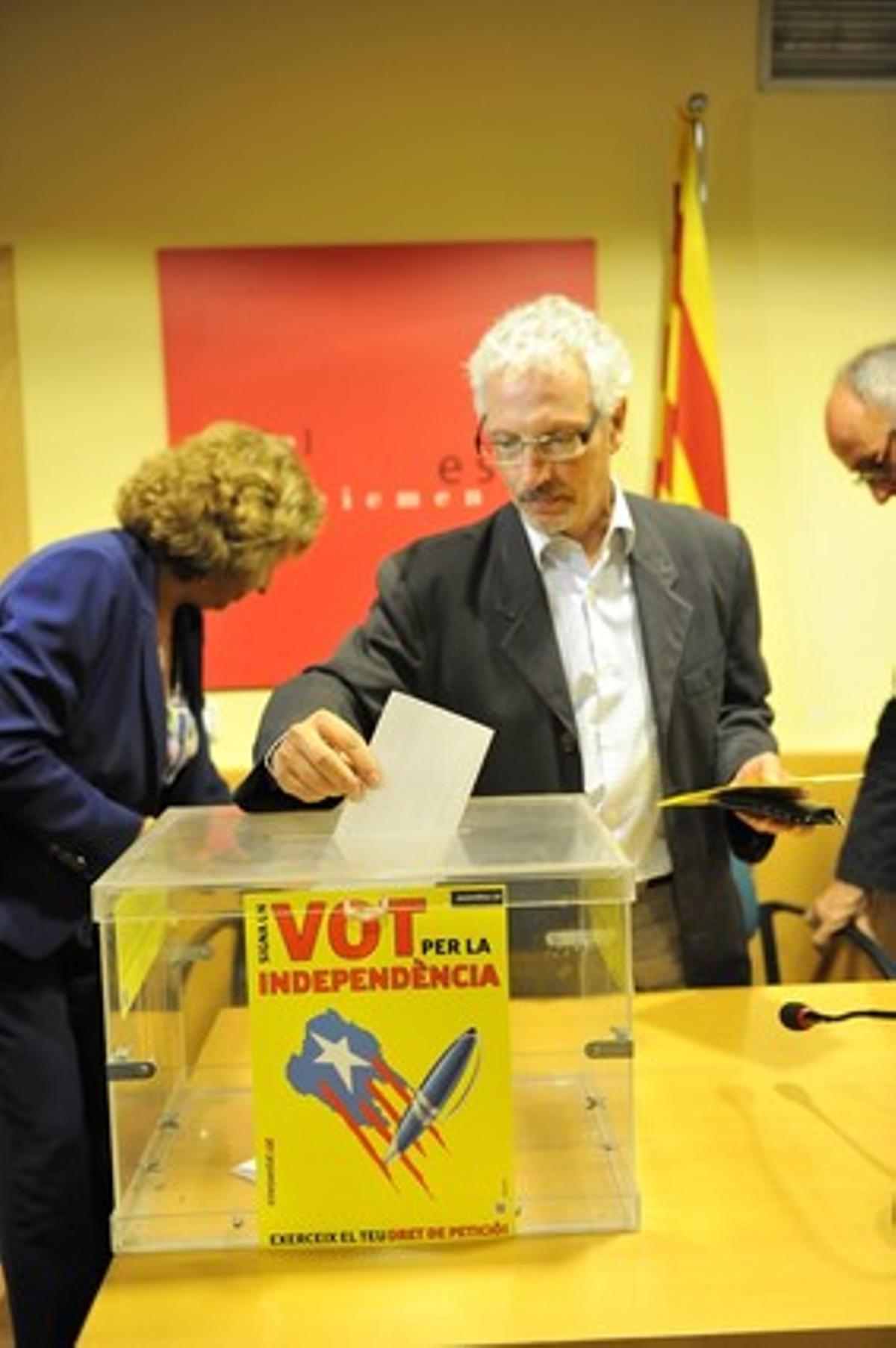Santiago Vidal, uno de los jueces firmantes del manifiesto proconsulta. Santiago Vidal, uno de los jueces firmantes del manifiesto proconsulta.