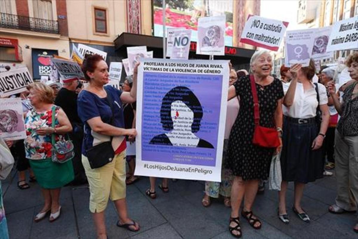 Una de las manifestaciones desarrolladas en apoyo de Juana Rivas. Una de las manifestaciones desarrolladas en apoyo de Juana Rivas.