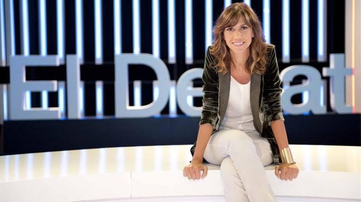 La periodista catalana Cristina Puig, en el plató del programa ’El debat de La 1’. La periodista catalana Cristina Puig, en el plató del programa ’El debat de La 1’.