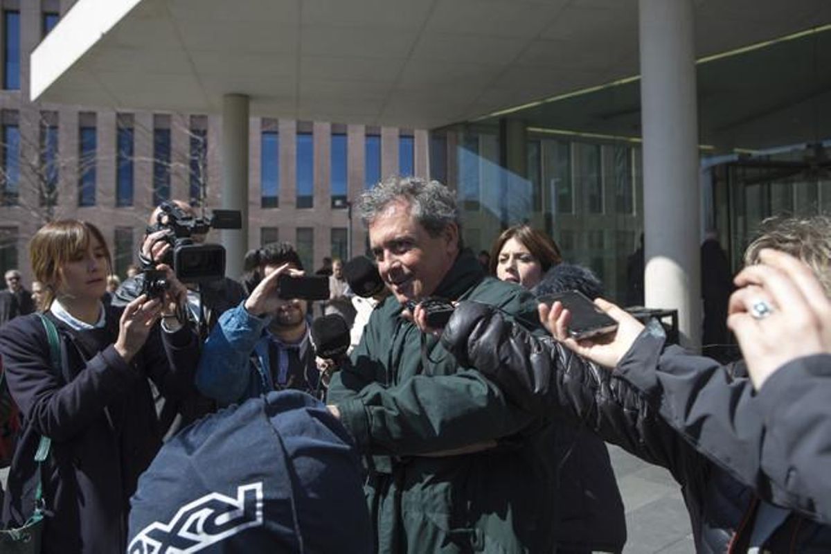 Jordi Pujol Ferrusola, ante la Ciutat de la Justícia, donde declaró el pasado 26 de marzo. Jordi Pujol Ferrusola, ante la Ciutat de la Justícia, donde declaró el pasado 26 de marzo.