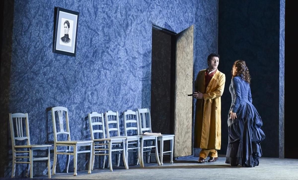 Piotr Beczala (Werter) y Anna Caterina Antonacci (Charlotte), en una escena de ’Werther’, de Massenet, en el Liceu. Piotr Beczala (Werter) y Anna Caterina Antonacci (Charlotte), en una escena de ’Werther’, de Massenet, en el Liceu.