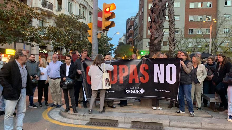 Tensa Manifestación Vecinal Contra Unos Okupas En La Bonanova 9214