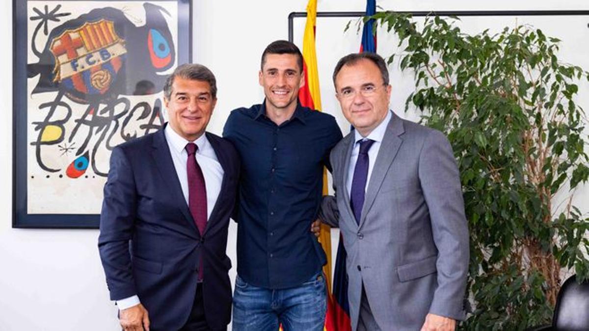 Carlos Ortiz renova amb el Barça de futbol sala fins al 2023