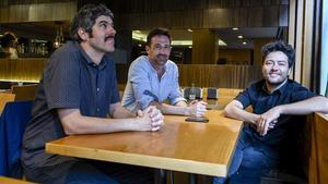El montador Jaume Martí, el técnico de sonido Oriol Tarragó y el también montador Bernat Viaplana, este martes en Barcelona