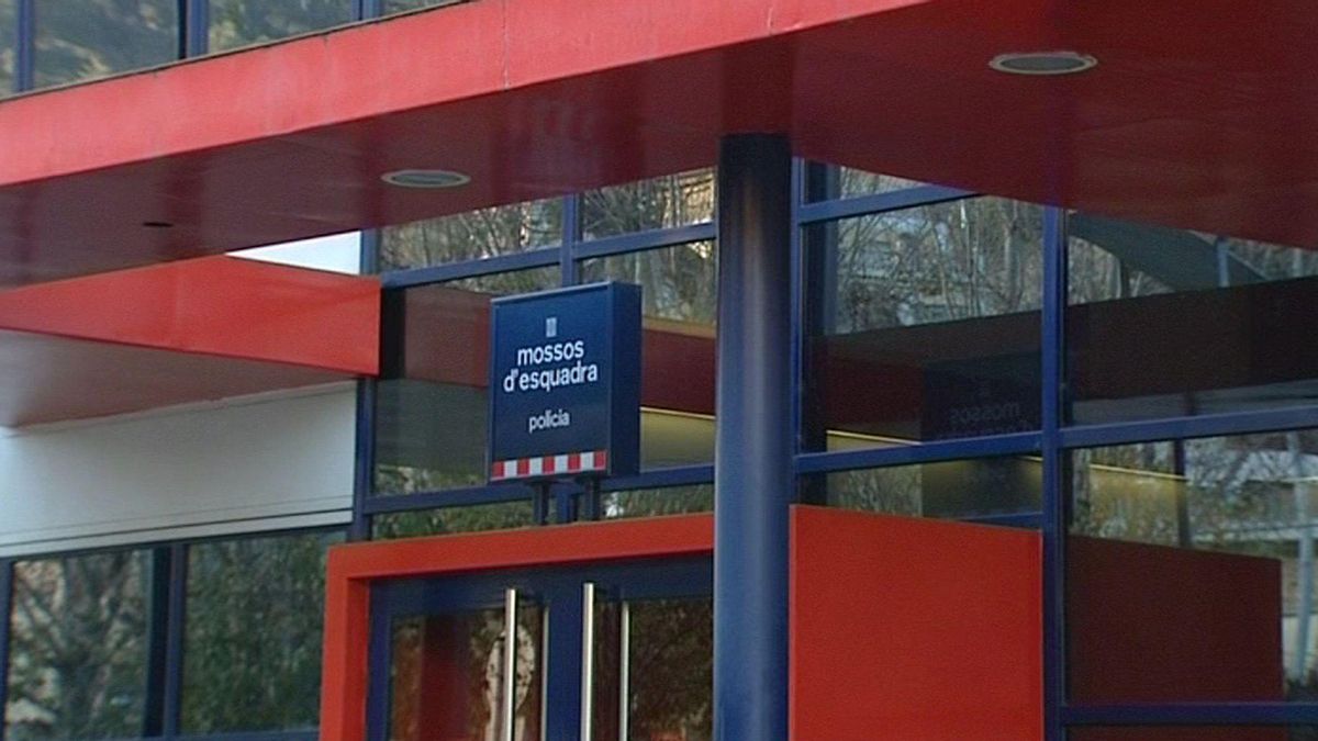 Comisaría de los Mossos d’Esquadra en La Seu d’Urgell. Comisaría de los Mossos d’Esquadra en La Seu d’Urgell.