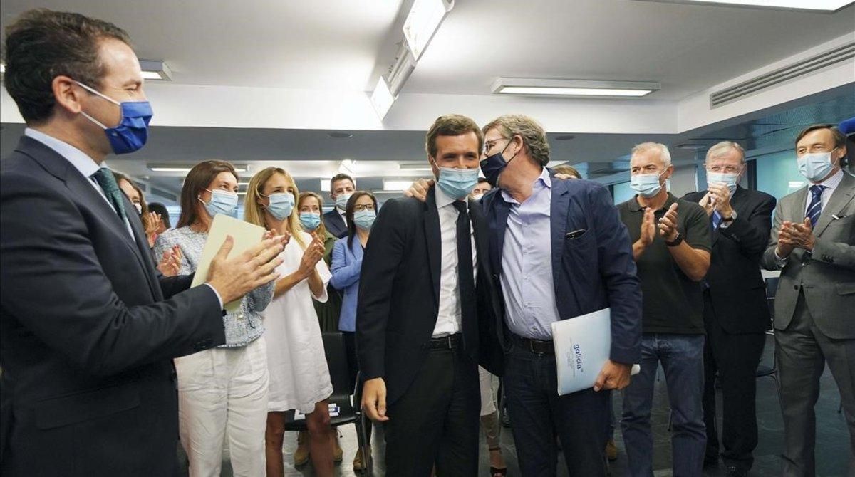 Casado i Feijóo posen sordina al seu debat intern en el PP Casado i Feijóo posen sordina al seu debat intern en el PP