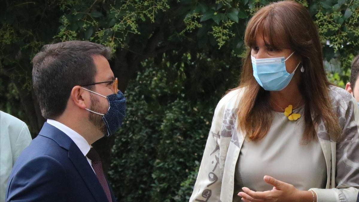 Pere Aragonès y Laura Borràs a las puertas del Tribunal Supremo. Pere Aragonès y Laura Borràs a las puertas del Tribunal Supremo.