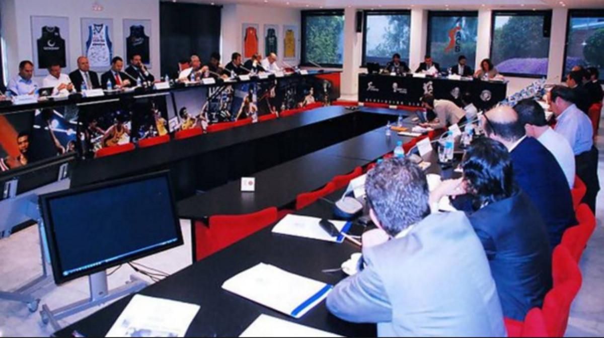 Una imagen de la asamblea de los clubs de baloncesto, en la sede de la ACB en Barcelona Una imagen de la asamblea de los clubs de baloncesto, en la sede de la ACB en Barcelona