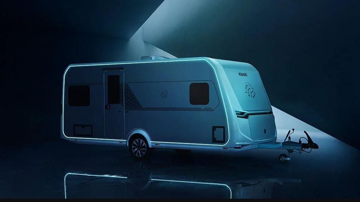 Knaus Azur 2023, una caravana de lujo con cocina completa, baño y dos dormitorios Knaus Azur 2023, una caravana de lujo con cocina completa, baño y dos dormitorios