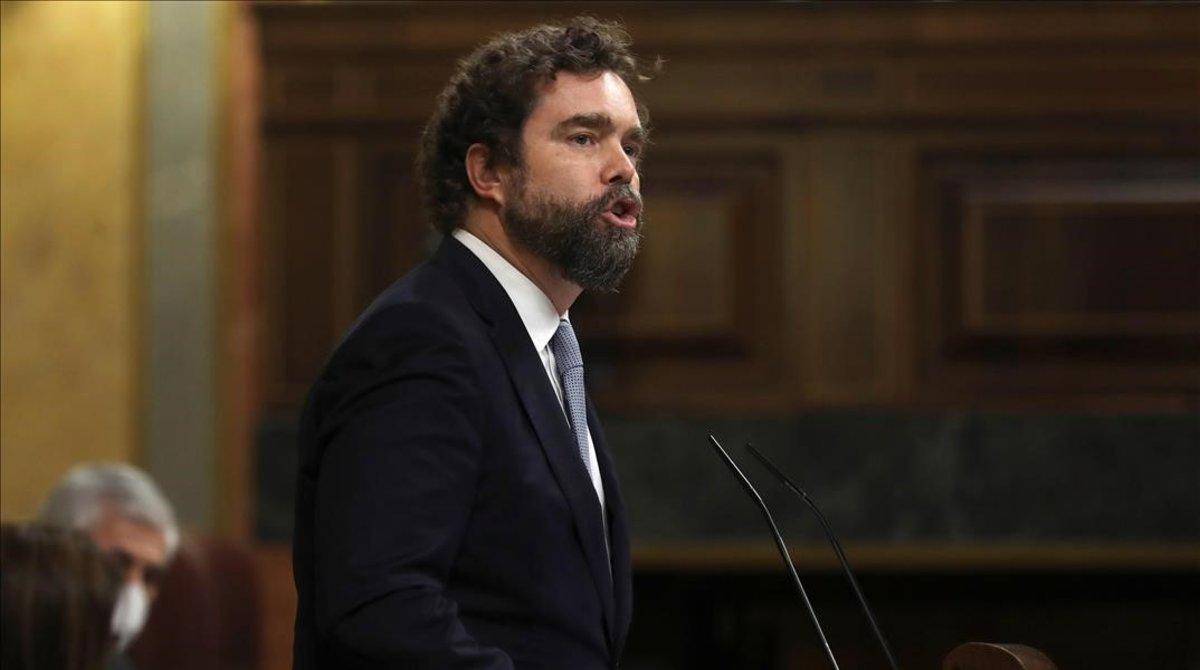 El portavoz de Vox en el Congreso, Iván Espinosa de los Monteros, defendiendo la porposición de ley para ilegalizar los partidos independentistas