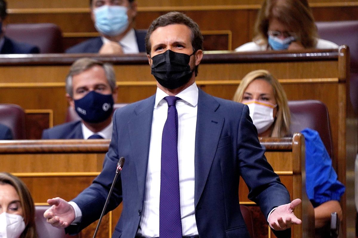 Sánchez exigeix a Casado que deixi d’entelar la imatge d’Espanya i dir que està en fallida Sánchez exigeix a Casado que deixi d’entelar la imatge d’Espanya i dir que està en fallida