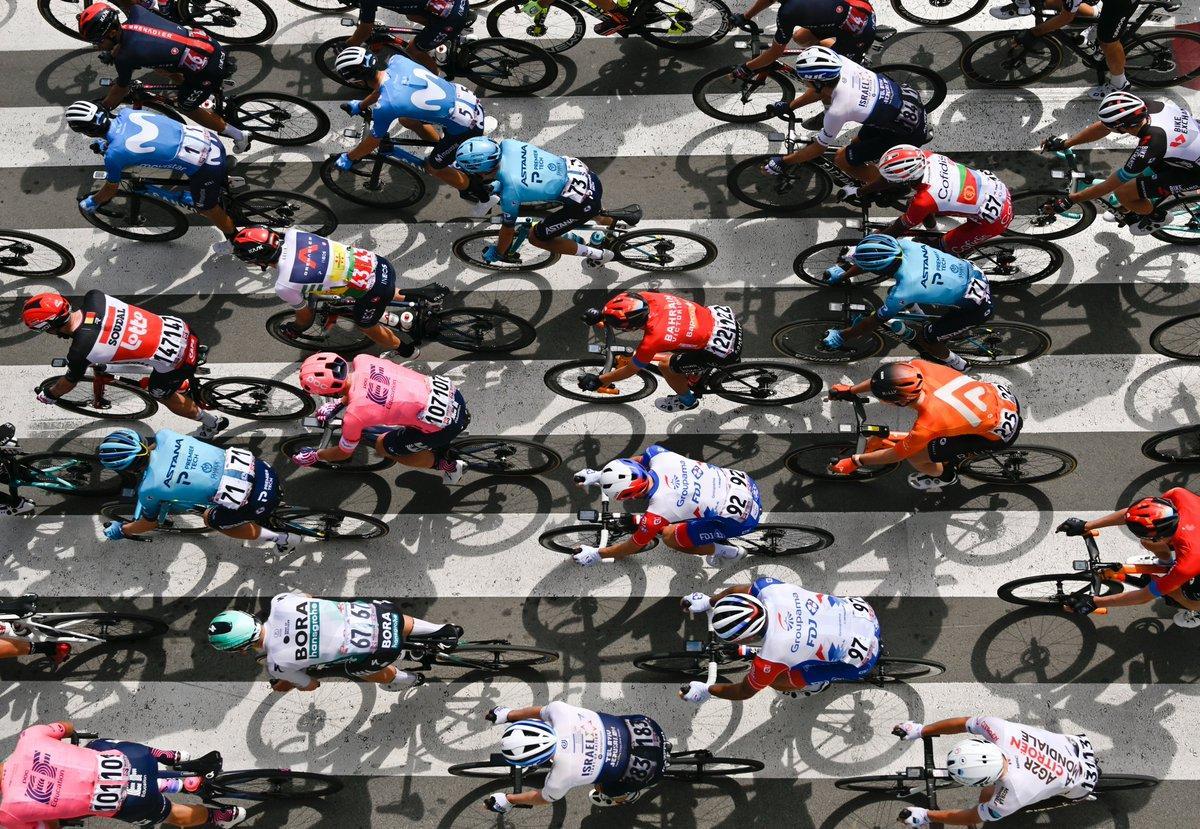 Los ciclistas de la Volta, en la edición 2021.