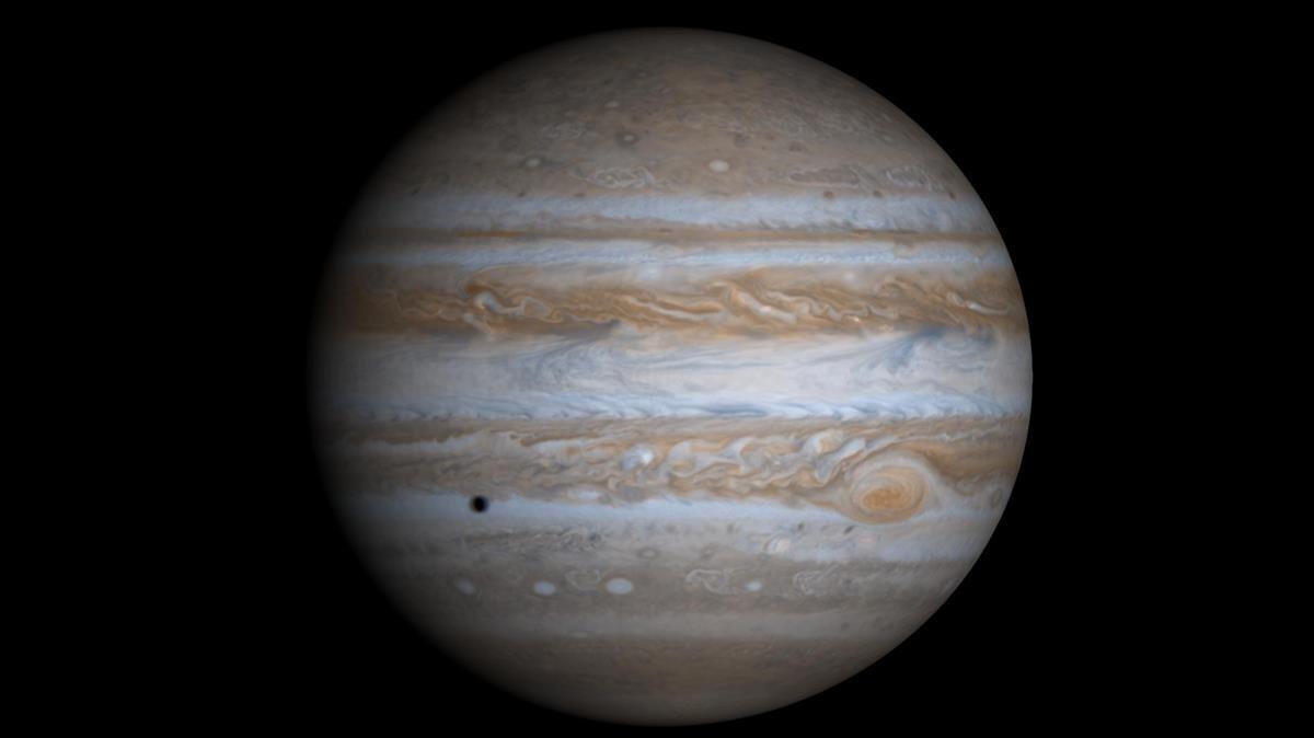 Combinación de 4 fotos de Júpiter tomadas por la misión Cassini en el 2000.