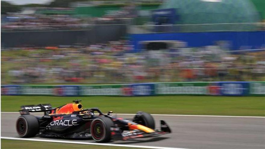 Verstappen takes pole in Brazil and Alonso will start fourth