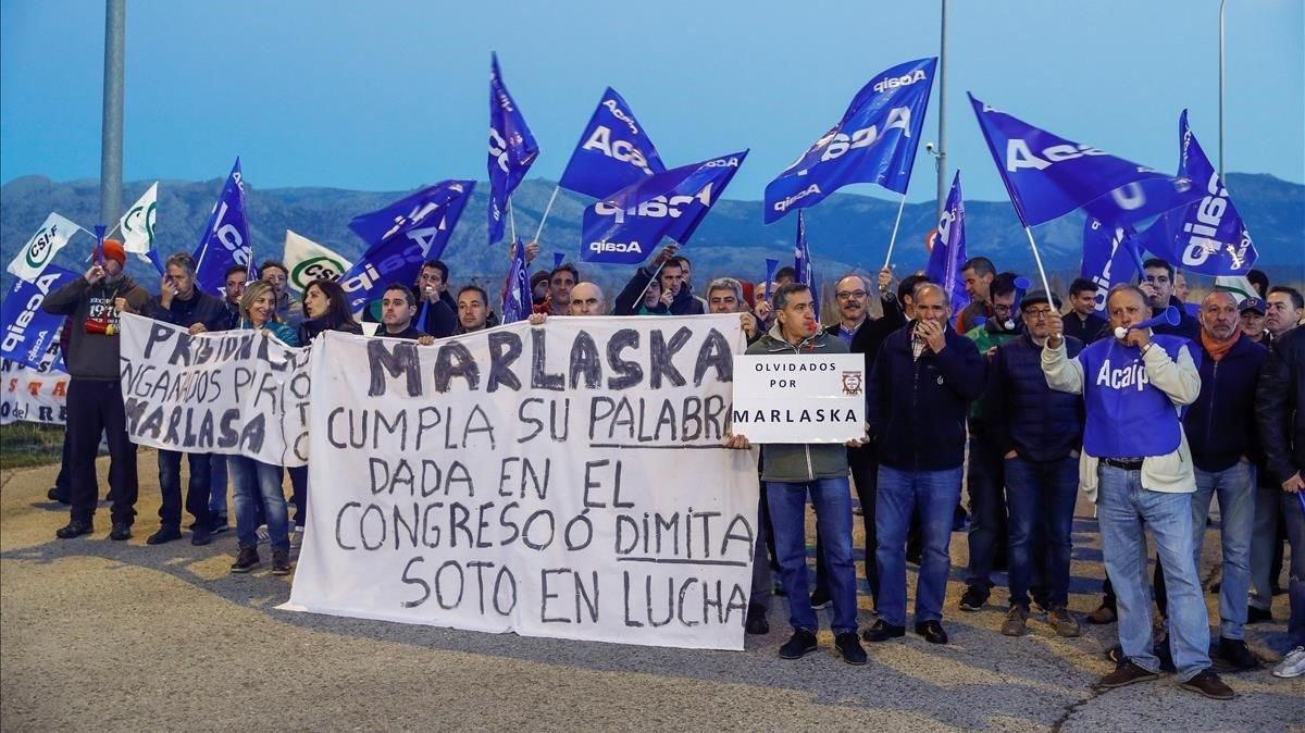 Concentración de funcionarios en la mañana de este miércoles a las puertas de la prisión de Soto del Real (Madrid). Concentración de funcionarios en la mañana de este miércoles a las puertas de la prisión de Soto del Real (Madrid).