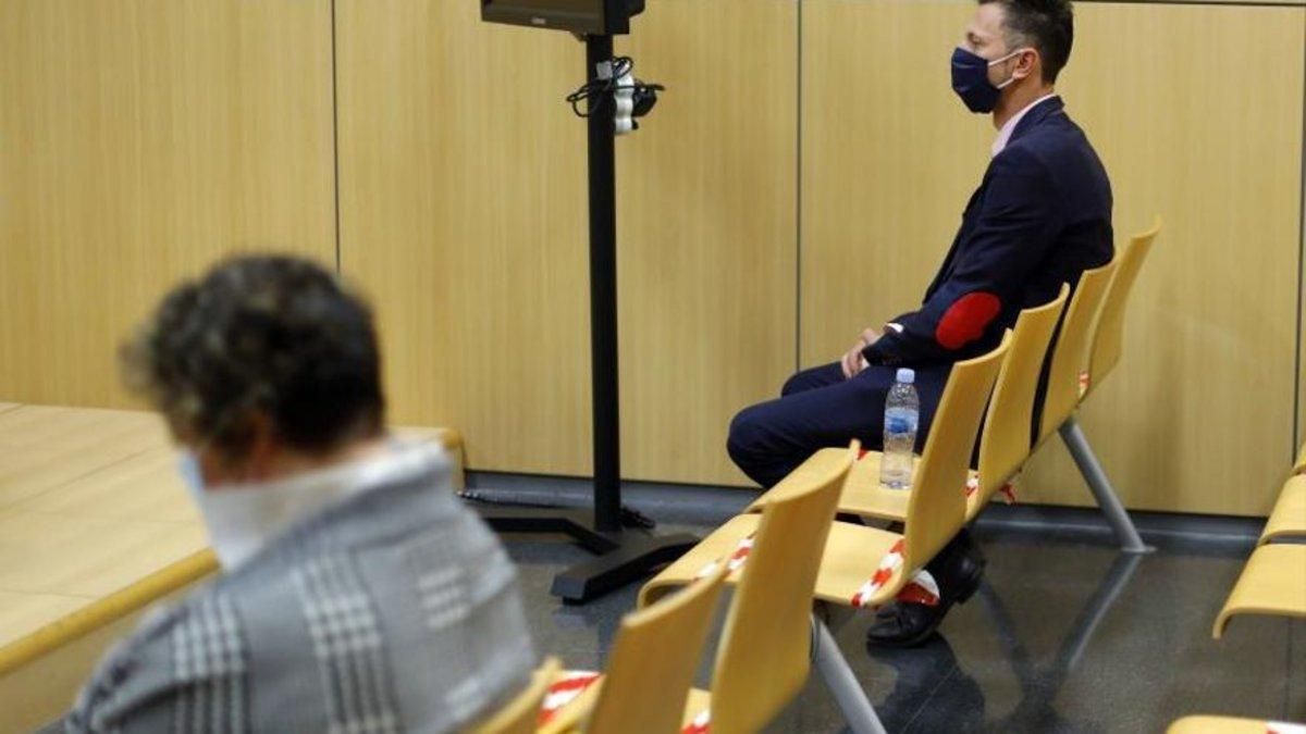 Una parella viola una dona per deixar-la embarassada i treure-li el nadó Una parella viola una dona per deixar-la embarassada i treure-li el nadó