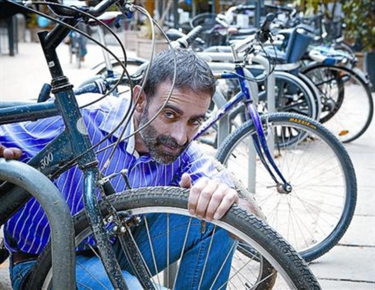 Bernat López: «Me fui a Australia y me dije: 'Qué quiero hacer'» Bernat López: «Me fui a Australia y me dije: 'Qué quiero hacer'»