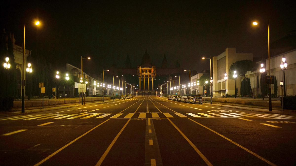La Avenida de la Reina María Cristina vacía, en una imagen de archivo La Avenida de la Reina María Cristina vacía, en una imagen de archivo