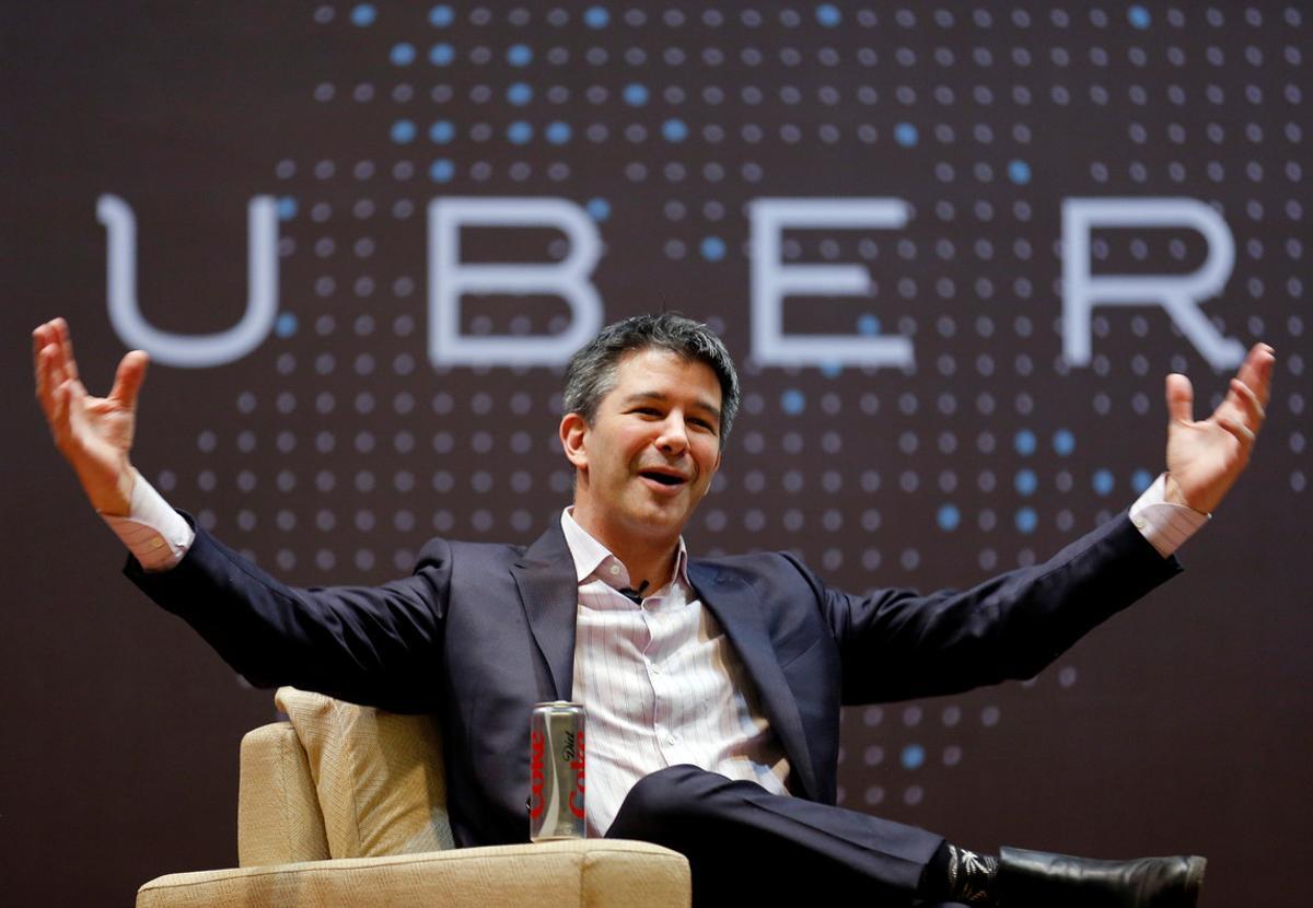 FILE PHOTO - Uber CEO Travis Kalanick speaks to students during an interaction at the Indian Institute of Technology (IIT) campus in Mumbai, India, January 19, 2016. REUTERS/Danish Siddiqui/File Photo