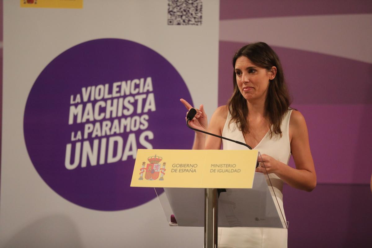 La ministra de Igualdad, Irene Montero, en la presentación de la iniciativa ’Punto Violeta’