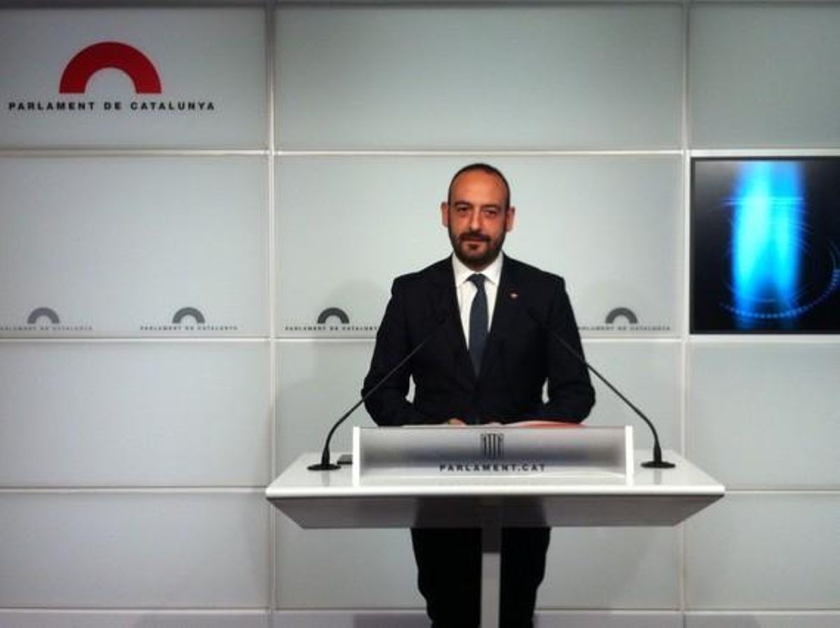 Jordi Cañas, en una rueda de prensa en el Parlament. Jordi Cañas, en una rueda de prensa en el Parlament.