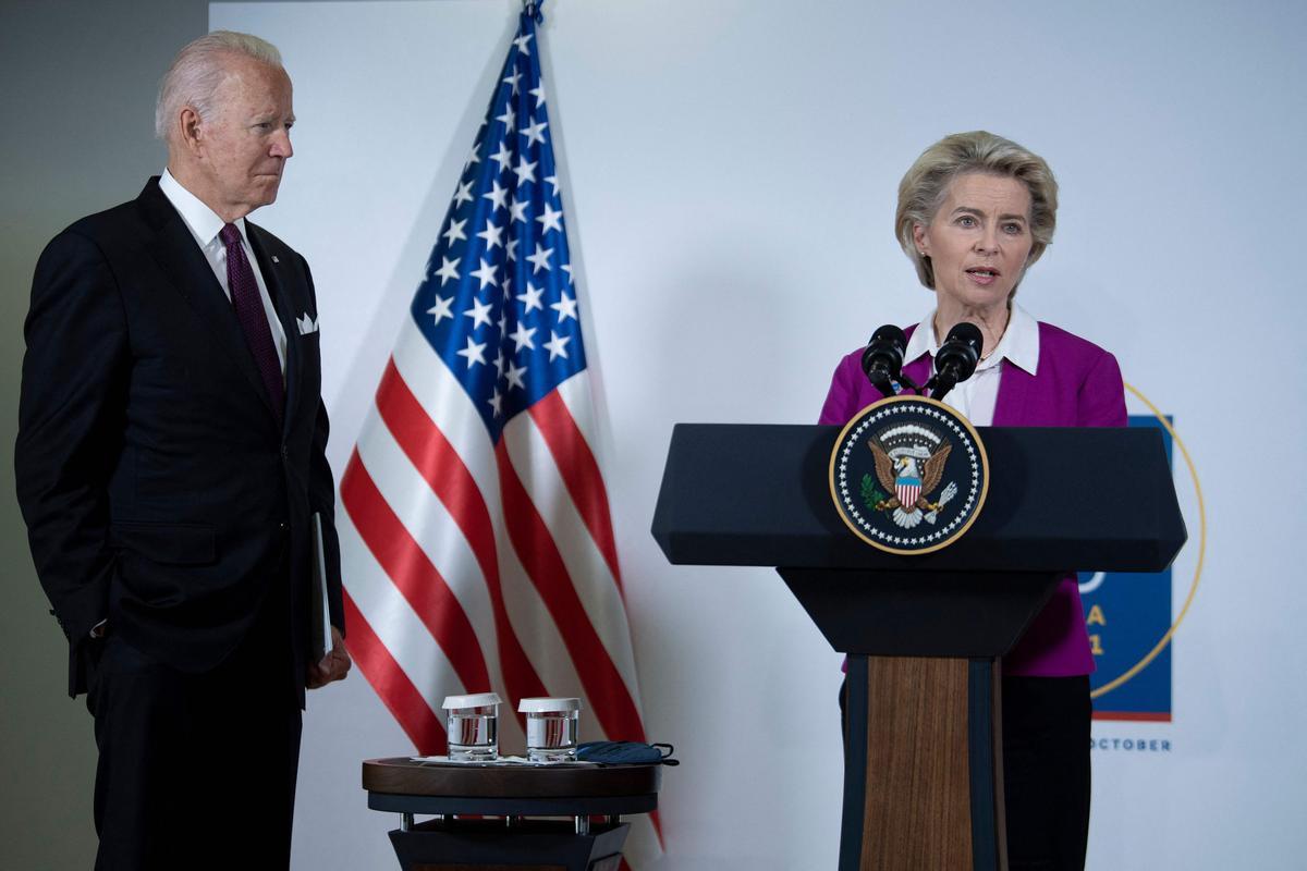 El presidente de EEUU, Joe Biden, y la presidenta de la CE, Ursula Von der Leyen, en la cumbre del G-20 de Roma. El presidente de EEUU, Joe Biden, y la presidenta de la CE, Ursula Von der Leyen, en la cumbre del G-20 de Roma.