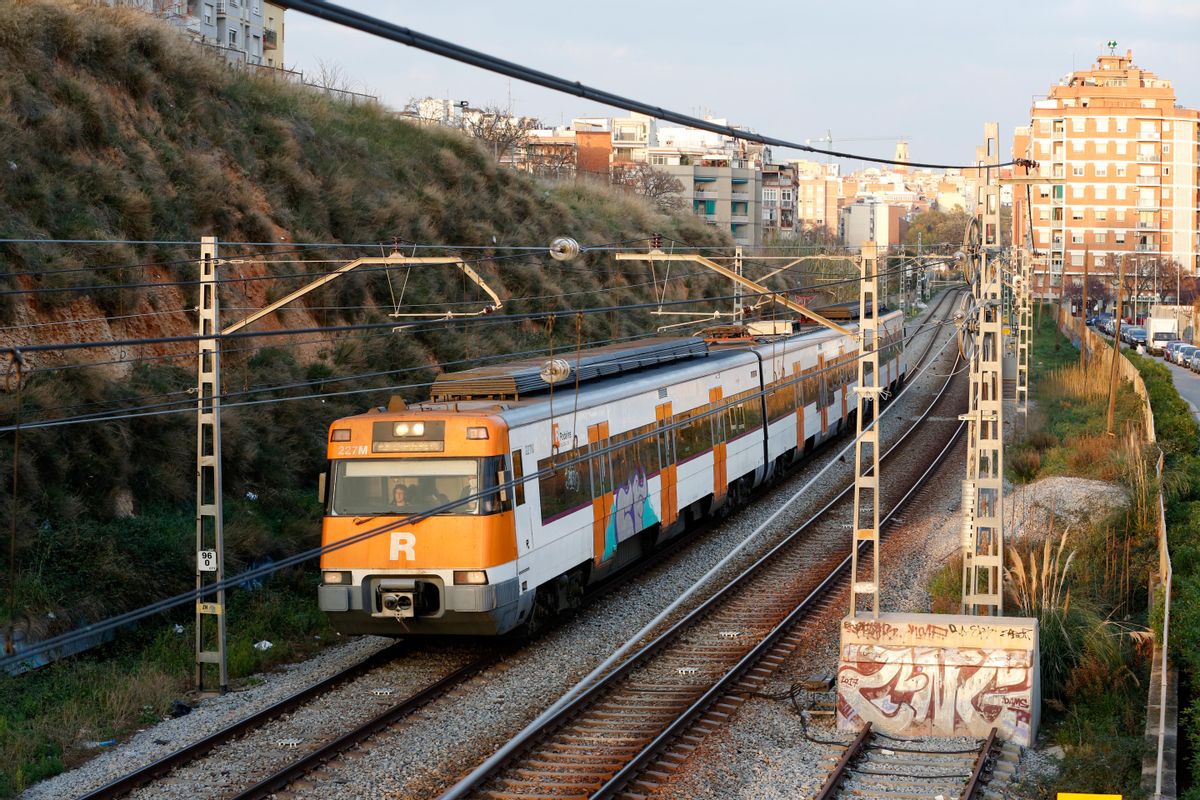 Vías del tren en L’Hospitalet de Llobregat (Barcelona). Vías del tren en L’Hospitalet de Llobregat (Barcelona).