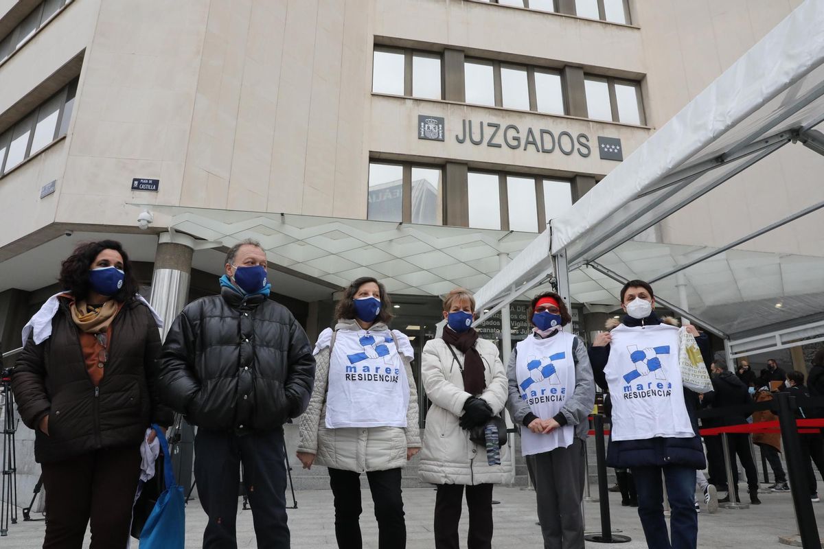 Ordenan investigar de nuevo las muertes por covid en residencias de ancianos de Madrid Ordenan investigar de nuevo las muertes por covid en residencias de ancianos de Madrid