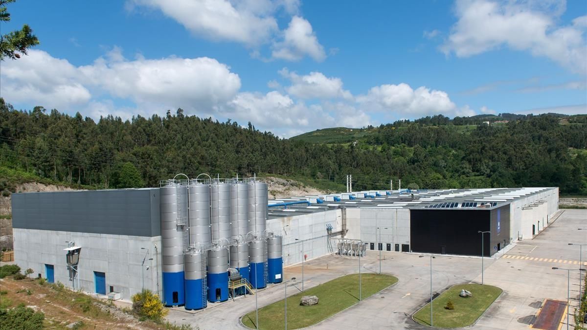 ECONOMIA GRUP PERALADA ECONOMIA GRUP PERALADA