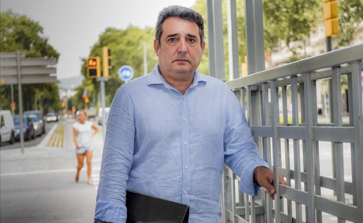 Manuel Bustos, exalcalde de Sabadell, el juliol passat. Manuel Bustos, exalcalde de Sabadell, el juliol passat.