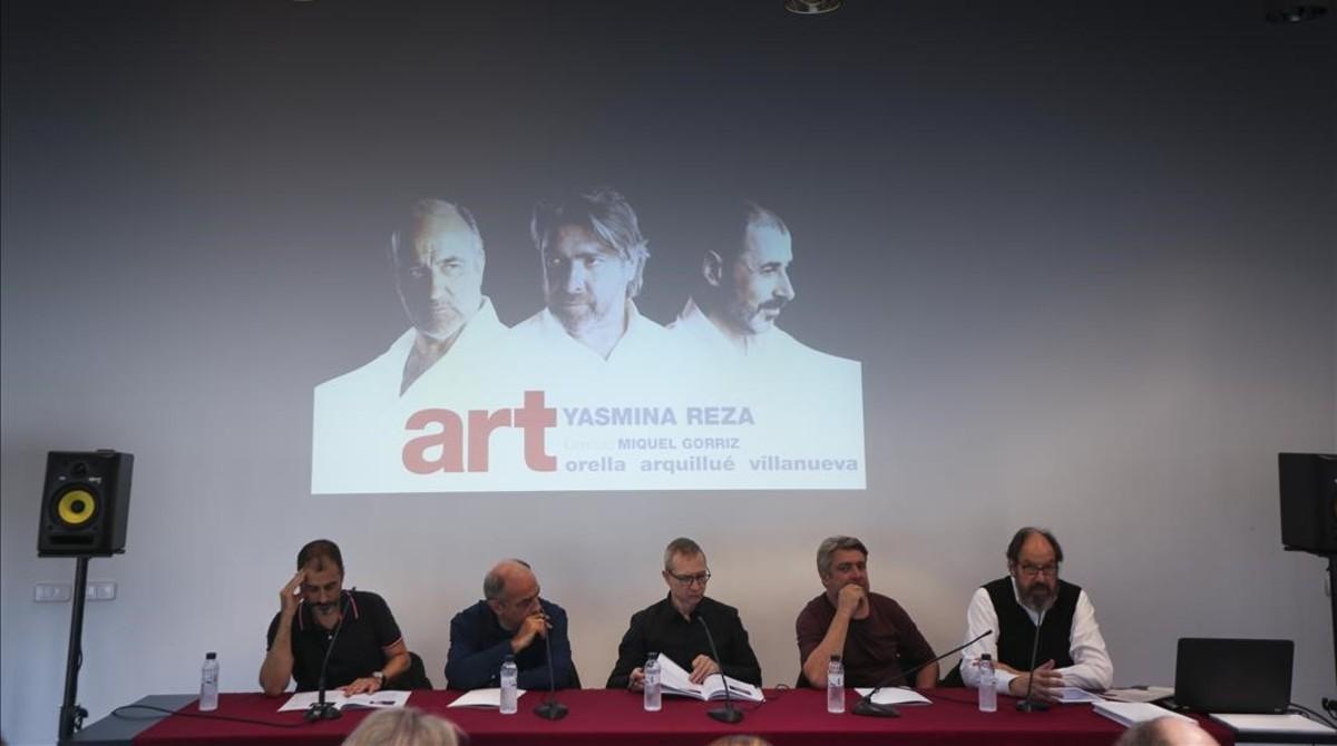 De izquierda a derecha, Villanueva, Orella, Górriz, Arquillué y Pou, en la presentación de ’Art’ en el Macba.