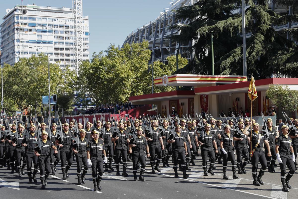 El govern de Colau vota dividit davant la proposta d’una desfilada militar a Barcelona