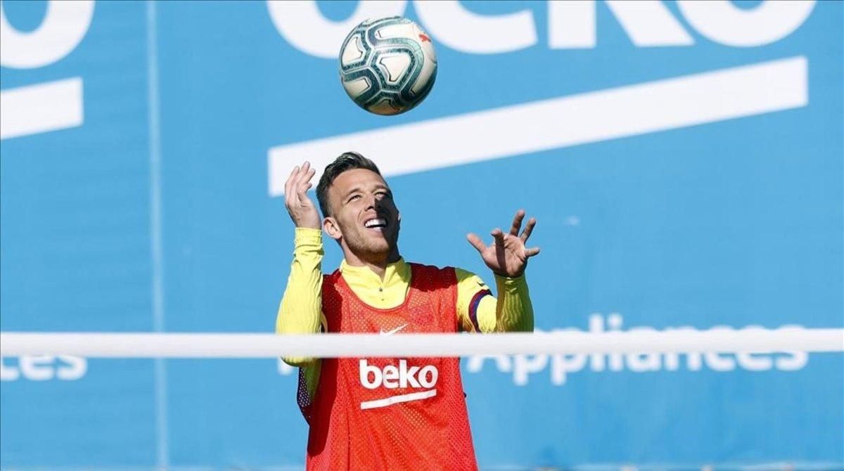 Arthur Melo, en el último entrenamiento del FC Barcelona. Arthur Melo, en el último entrenamiento del FC Barcelona.