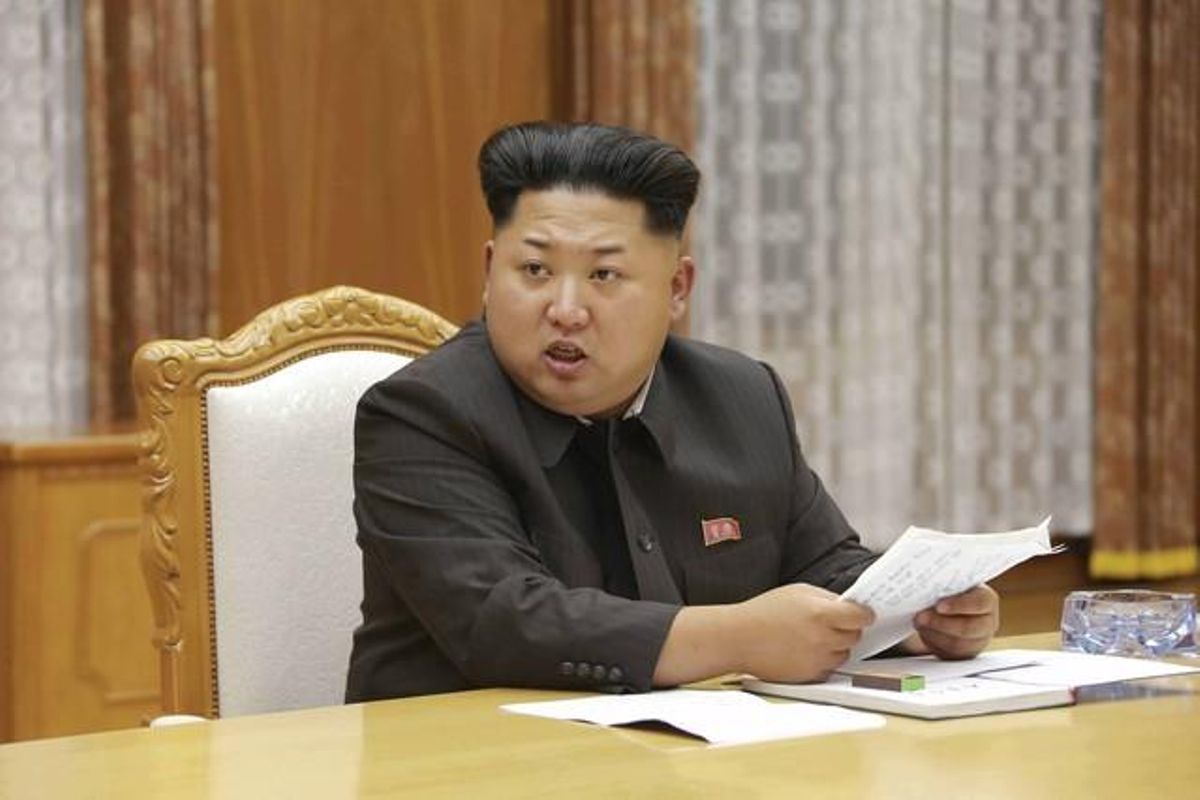 El líder norcoreano Kim Jong-un durante la reunión de emergencia de la Comisión Militar Central de Corea del Norte. El líder norcoreano Kim Jong-un durante la reunión de emergencia de la Comisión Militar Central de Corea del Norte.