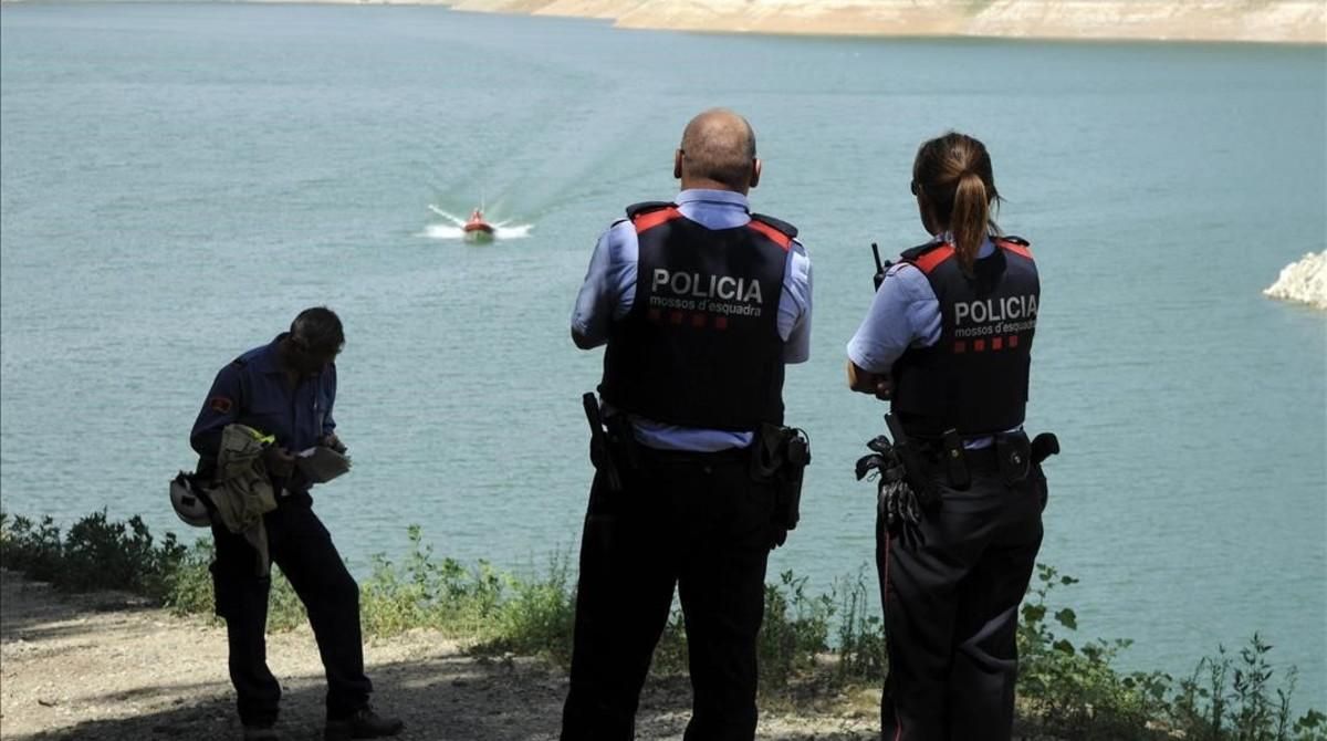 Policía en el pantano Susqueda. Policía en el pantano Susqueda.