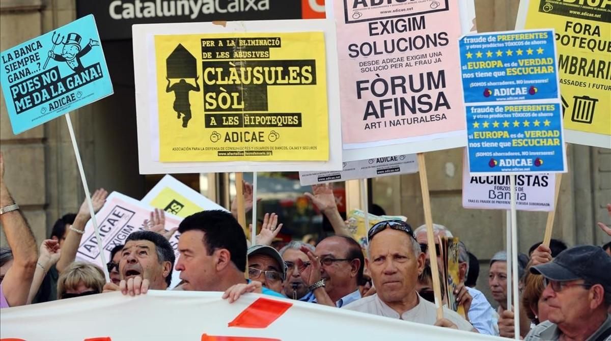 Concentración de afectados por preferentes y cláusulas suelo en Barcelona. Concentración de afectados por preferentes y cláusulas suelo en Barcelona.