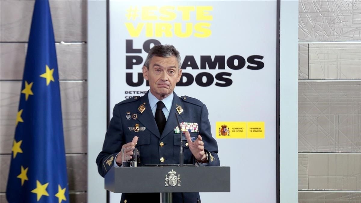 El general Villarroya, en rueda de prensa. El general Villarroya, en rueda de prensa.