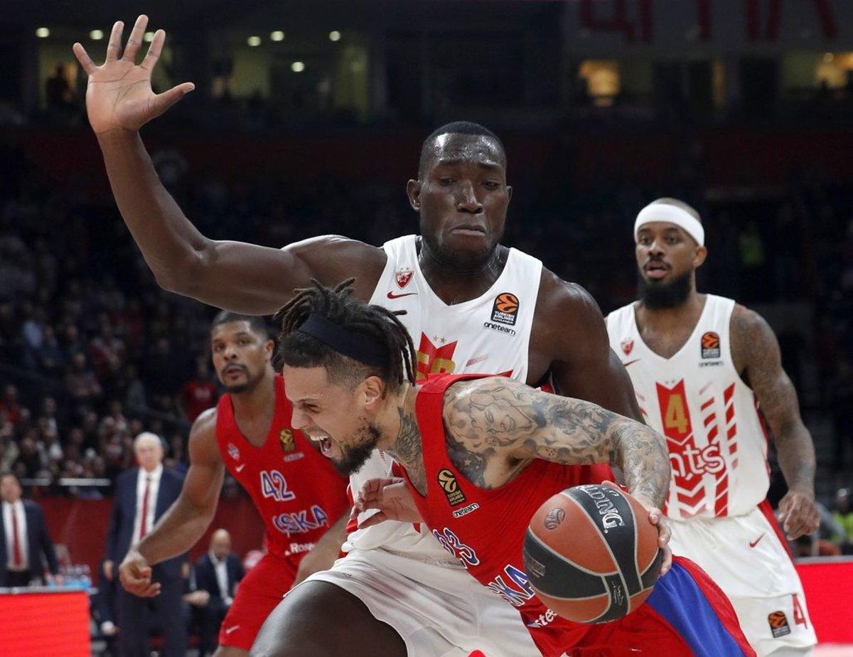 El pivot Michael Ojo mor mentre entrenava El pivot Michael Ojo mor mentre entrenava