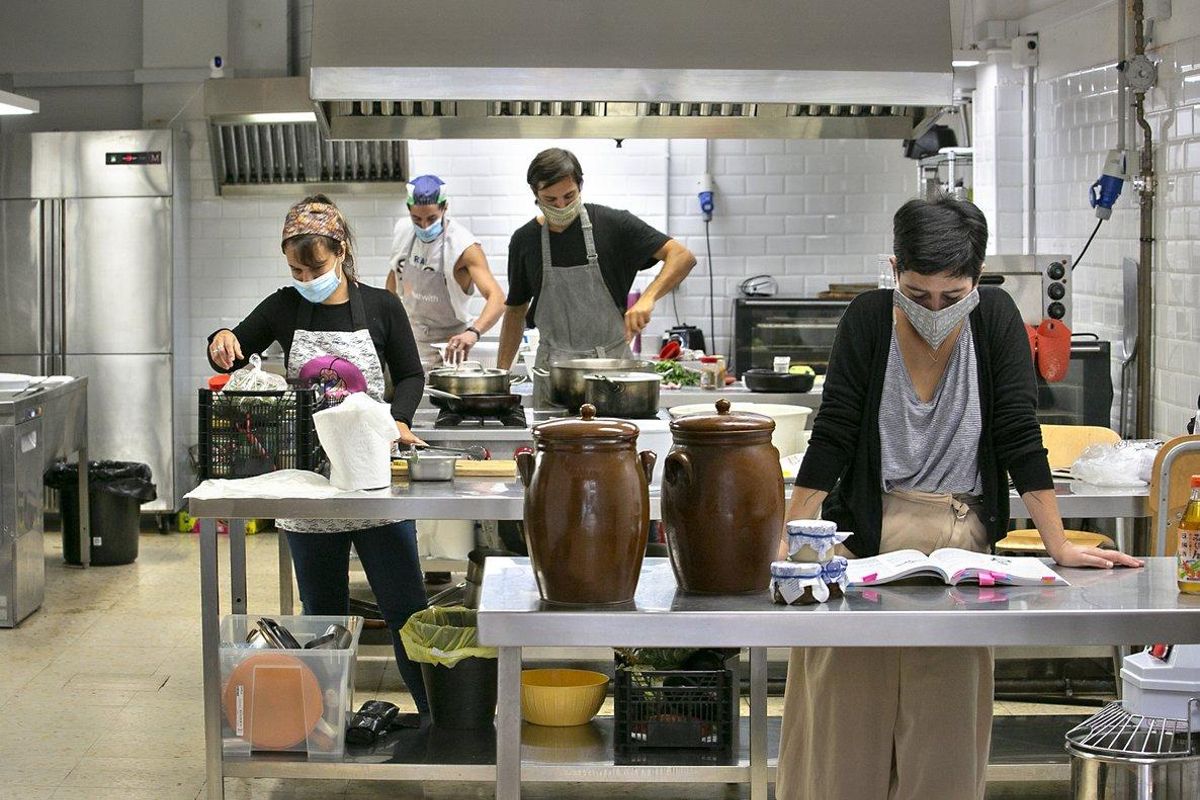 Actividad en el ’coworking’ culinario Massa Barcelona. Actividad en el ’coworking’ culinario Massa Barcelona.
