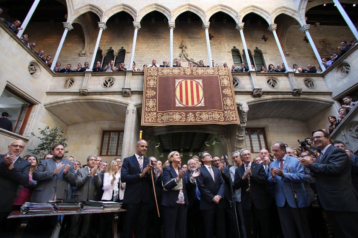 David Saldoni relevará a Miquel Buch como presidente de la AMI. David Saldoni relevará a Miquel Buch como presidente de la AMI.