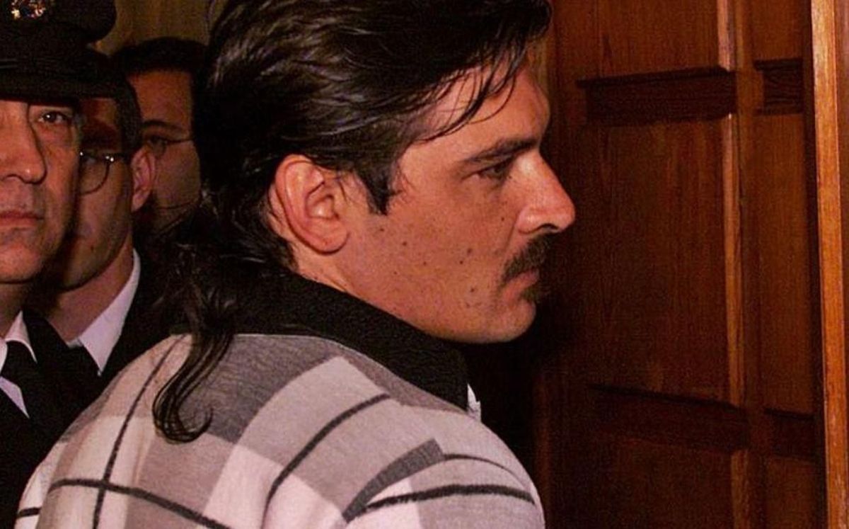 El ahora detenido, en 2000, entrando al juicio en el que fue condenado a 15 años de prisión por homicidio El ahora detenido, en 2000, entrando al juicio en el que fue condenado a 15 años de prisión por homicidio
