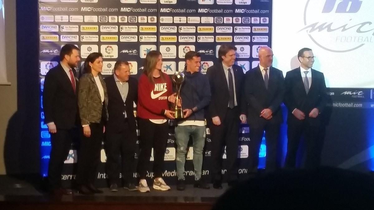 Philippe Coutinho junto a Alexia Putellas, en el acto del MIC Football. Philippe Coutinho junto a Alexia Putellas, en el acto del MIC Football.