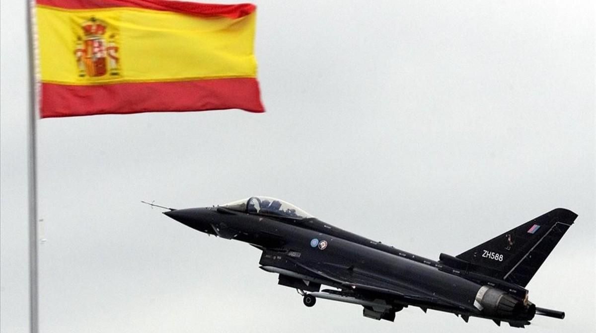 Uno de los eurofighter de las fuerzas armadas españolas. Uno de los eurofighter de las fuerzas armadas españolas.
